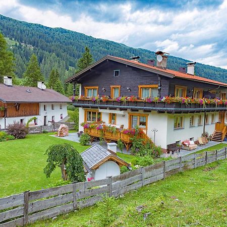 Апартаменты Gaestehaus Geir Обернберг-на-Бреннере Экстерьер фото
